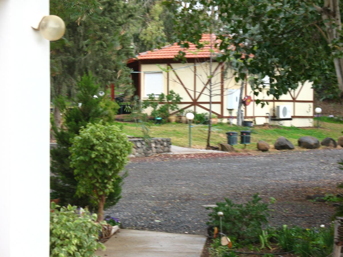 Pundak Guesthouse Ramot Exterior foto